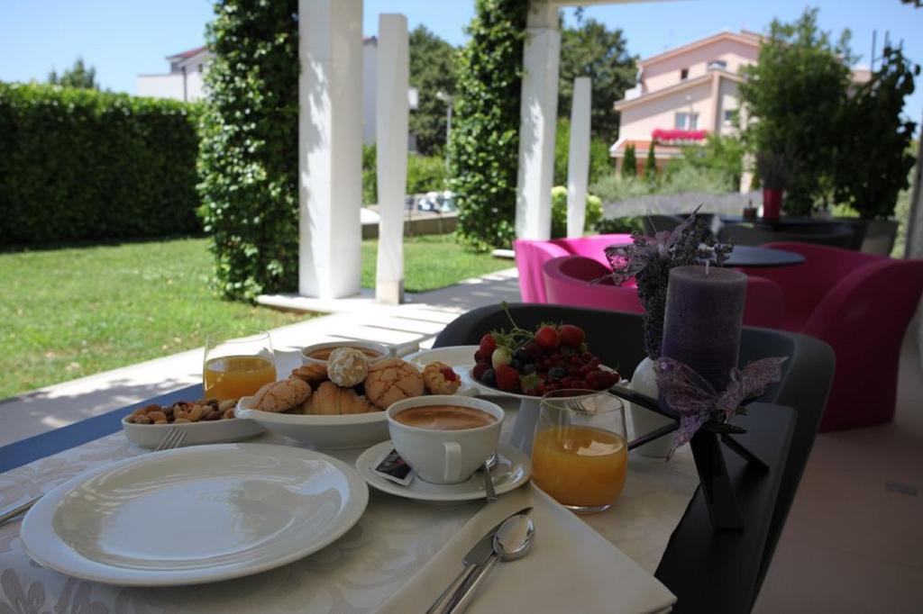 Hotel In Medjugorje Exterior photo